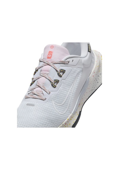 Nike Juniper Trail 2 Gore-tex Erkek Gri Koşu Ayakkabısı