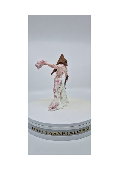 Pyramid Head Figür Silent Hill Piramit Kafa 18 Cm