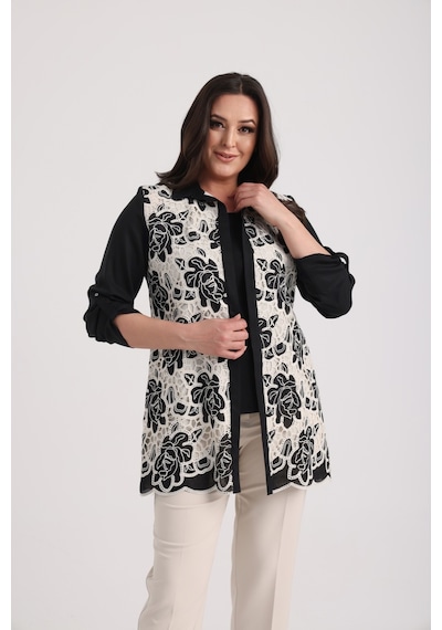 By Saygı Kadın Kolsuz Likralı Bluz Kol Katlamalı Dantelli Ceket Büyük Beden 2'li Takım Siyah By Saygı Kadın Kolsuz Likralı Bluz Kol Katlamalı Dantelli Ceket Büyük Beden 2'li Takım Siyah