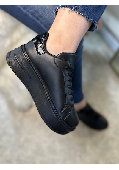 Günlük Kadın Sneaker Bağcıklı Hafif Kalın Yüksek Tabanlı Leopar Detaylı Yürüyüş Spor Ayakkabı 065 Siyah Günlük Kadın Sneaker Bağcıklı Hafif Kalın Yüksek Tabanlı Leopar Detaylı Yürüyüş Spor Ayakkabı 065 Siyah