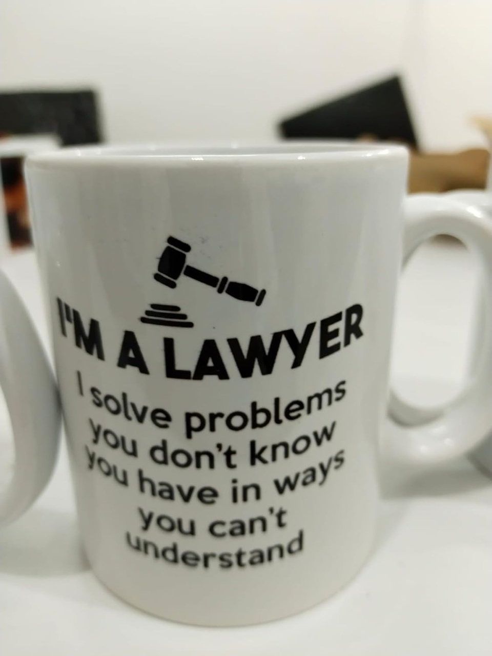 I'm A Lawyer Kupa - Avukat Komik Seramik Bardak Hukuk Hediyesi 325ml Beyaz - Çok Renkli