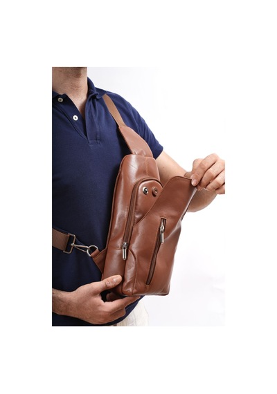 Unisex Taba Hakiki Deri Çapraz Badybag Omuz Ve Göğüs Çantası Usb Çıkışlı Taba