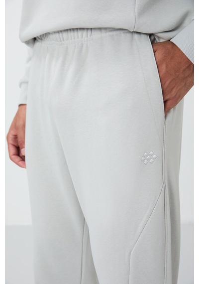 Tommy Life Taş Kompakt Pamuklu Kalın Pürüzsüz Dokulu O Yaka Comfort Fit Erkek Eşofman Takım -85263 Taş Rengi Taş