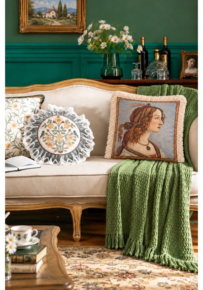 Estetik Kadın Tablo Püsküllü Kırlent Kılıfı Fine Art Romantik Kırlent Kılıfı Kadın Tablo - 825282999 Kadın Tablo