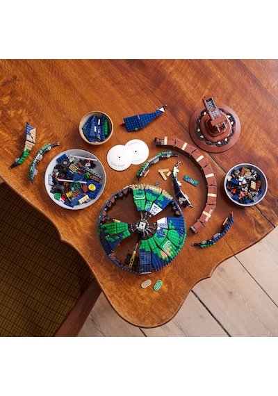 LEGO® Ideas 21332 The Globe 1495 Parça
