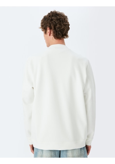 Koton Bisiklet Yaka Basic Pamuk Karışımlı Minimal Baskılı Sweatshirt Ekru 5sam70004mk Ekru