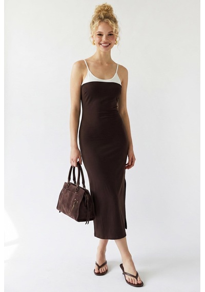 Mixray 2132 Kadın Bodycon Vücudu Saran Askılı Yırtmaçlı Maxi Elbise Kahve