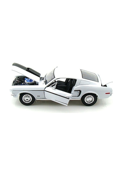 Maisto Ford Mustang Gt Cobra Jet 1968 1/18 Model Araba