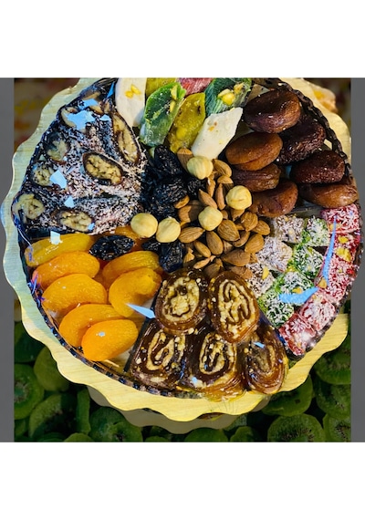 Gülümseten Paket Karışık Hediyelik Lezzet Tepsisi