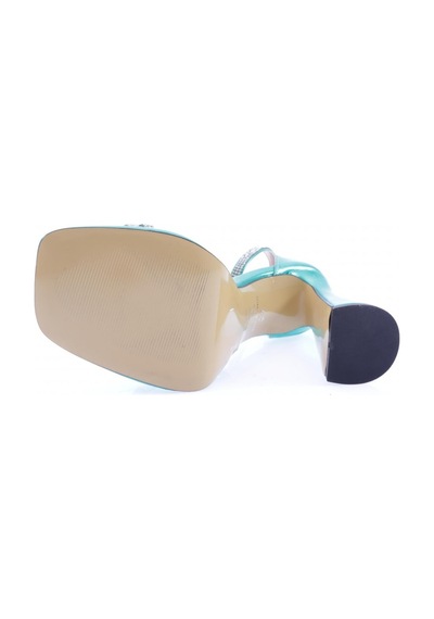 Dgn 3581-23y Kadin Kristal Taşli Çapraz Bantli Kalin Topuklu Sandalet 3581-2271-R13776 Yeşil Dgn 3581-23y Kadin Kristal Taşli Çapraz Bantli Kalin Topuklu Sandalet 3581-2271-R13776 Yeşil