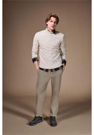 DeFacto Slim Fit Dar Kesim Yarım Balıkçı Yaka Basic Düz Triko Kazak R1127AZ24SPBG300