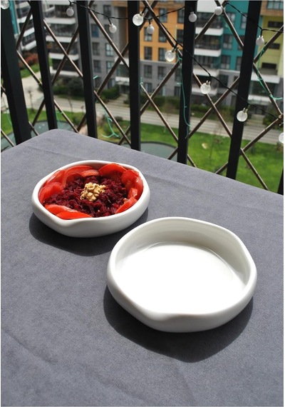 2 Adet Porselen Kıvrımlı Mini Fırın Kabı Küçük Boy Sunum Tabak Meze Salata Tabağı 14 Cm Asimetrik Çok Renkli