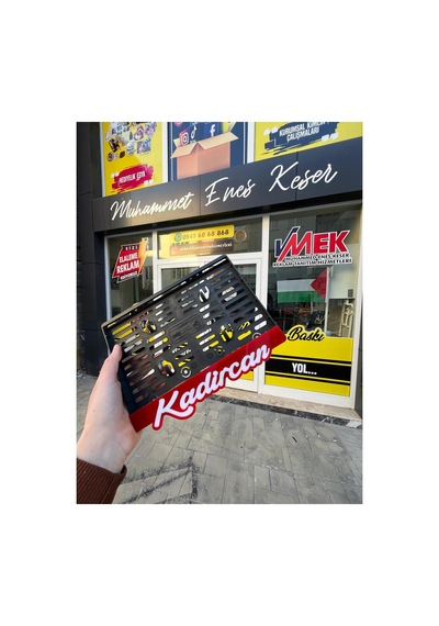 Kırmızı Zemin Sarkık Motor Plakalık - 665429407