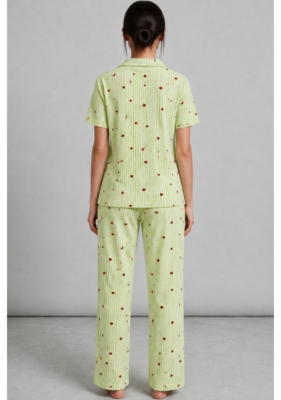 Kadın Kısa Kollu Rahat Yeşil Pijama Takımı 4732