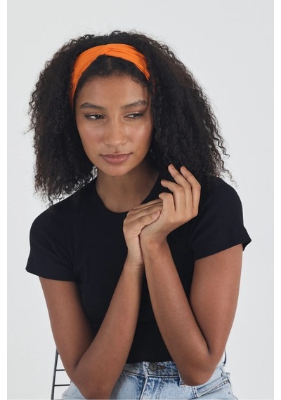 Butikgiz Siyah Kısa Kol Bisiklet Yaka Vücuda Oturan Kaşkorse Crop + Bandana Set %100 Pamumklu, Esnek Rahat Siyah-Turuncu