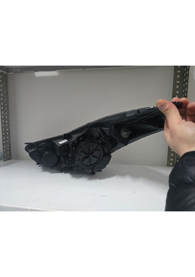 Hyundai Elantra 2011 2012 2013 Elektrikli Sağ Far Halojen