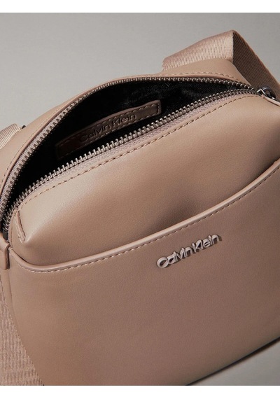 Calvin Klein Clean Essentıal Cube, Pa0 Bej Unisex Çanta