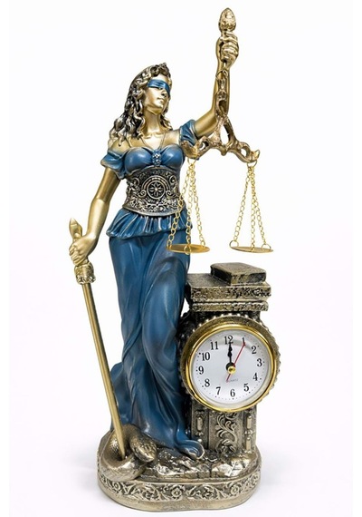 Adalet Kadın Avukat Heykeli Themis Terazi Dekoratif Hakim Savcı Saatli 35 14 35cm