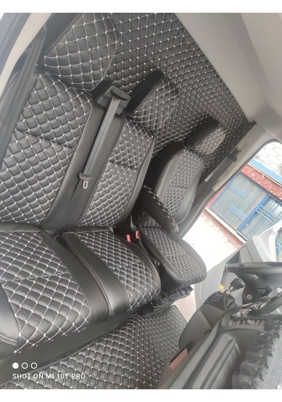 Ford Transit 2015 2022 Arası Uyumlu 2+1 Beyaz Nakışlı Deri Siyah Deri Karışımı Beyaz Ip