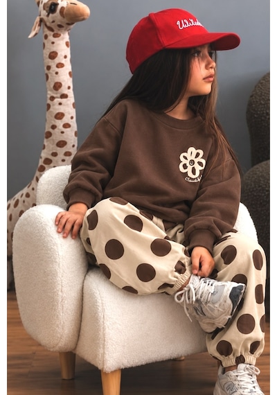 Monila Kız Çocuk Pamuklu Çiçek Baskılı Sweatshirt Ve Puantiye Baskılı Eşofman Alt Üst Takım Kahverengi Monila Kız Çocuk Pamuklu Çiçek Baskılı Sweatshirt Ve Puantiye Baskılı Eşofman Alt Üst Takım Kahverengi