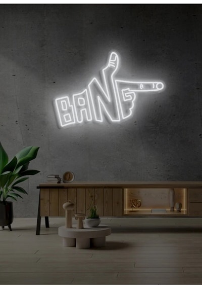 Bang Yazılı Ve Şekilli Neon Tabela Beyaz