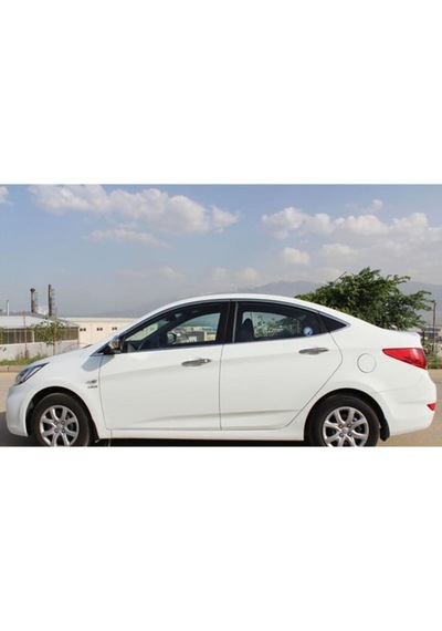 Hyundai Accent Blue Cam Çerçevesi Tamtur Krom Nikelajı 2011-2017