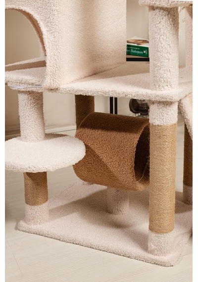 Luna Kedi Tırmalama Alanı