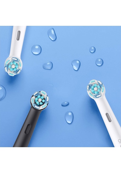 Oral-B iO7 Şarjlı Diş Fırçası Seti 2'li Siyah - Beyaz