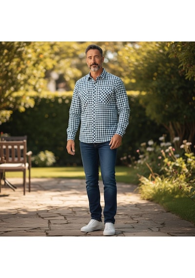 Klasik Pamuklu Uzun Kollu Çift Cepli Gömlek Regular Kalıp Lacivert