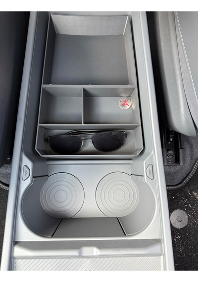 Kia Ev3 Süet Kaplı Orta Konsol Düzenleyici