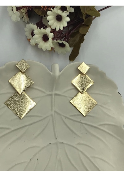 Kadın Kare Detay Sallantılı Gold Renk Bijuteri Küpe Gold