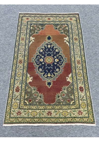 El Dokuma Bünyan Halısı 94x158 Eskitme Vintage Yeşil Kiremit Halı Yeşil