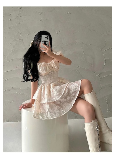 Fashion Cocktail Kabarık Balon Kol Kabartma Kumaş Süper Mini Tütü Prenses Orta Çağ Elbise Krem Fashion Cocktail Kabarık Balon Kol Kabartma Kumaş Süper Mini Tütü Prenses Orta Çağ Elbise Krem