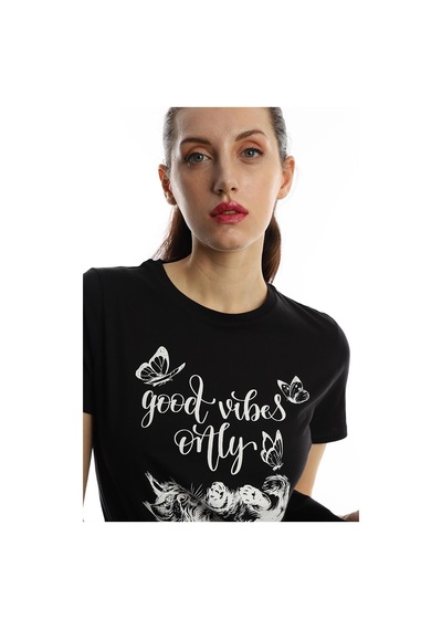Kadın Good Vibes Only Yazı Baskılı Tişört Siyah Kadın Good Vibes Only Yazı Baskılı Tişört Siyah
