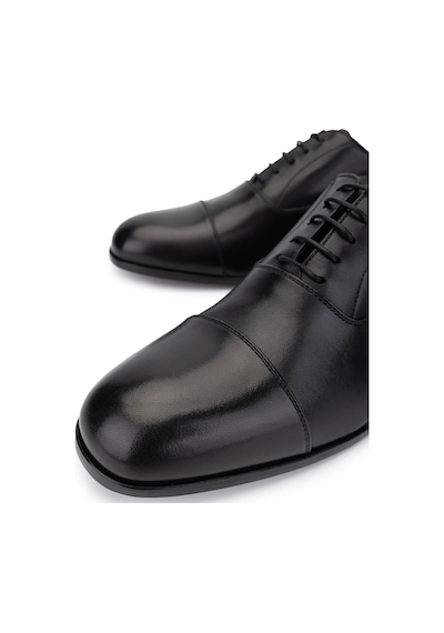 Valentino Valentıno Erkek Hakiki Deri Siyah Klasik Ayakkabı 667 20513 Erk Ayk Y25 Nero Siyah Valentino Valentıno Erkek Hakiki Deri Siyah Klasik Ayakkabı 667 20513 Erk Ayk Y25 Nero Siyah