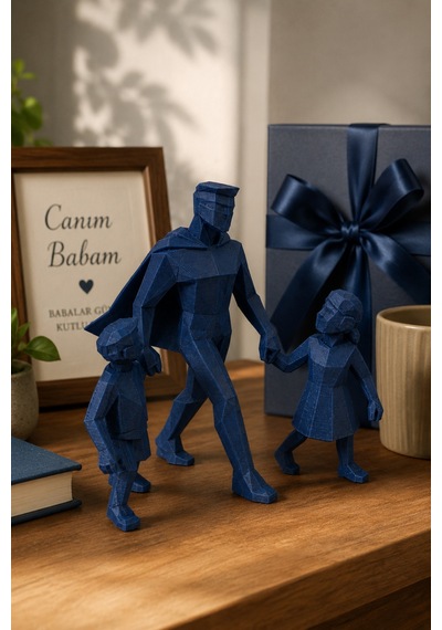 Kahraman Baba Ve Çocukları Biblo Babalar Günü Hediyesi Dekoratif Baba Figürü Özel Üretim Pla Masa Süsü 11x10 Cm