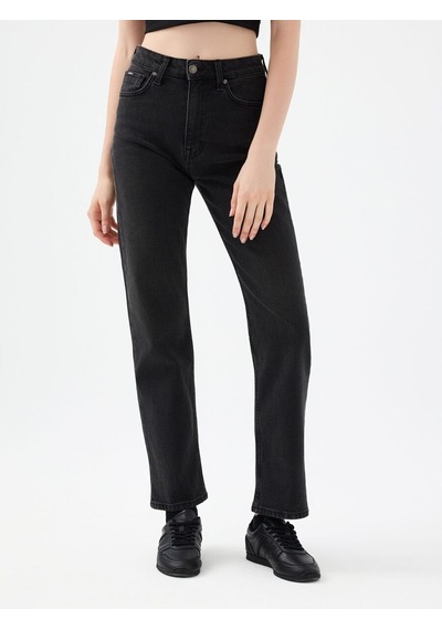 LOFT Comfort Straight Comfort Fit Kadın Pantolon Lf2037062 Q1.v1 Denim LOFT Comfort Straight Comfort Fit Kadın Pantolon Lf2037062 Q1.v1 Denim