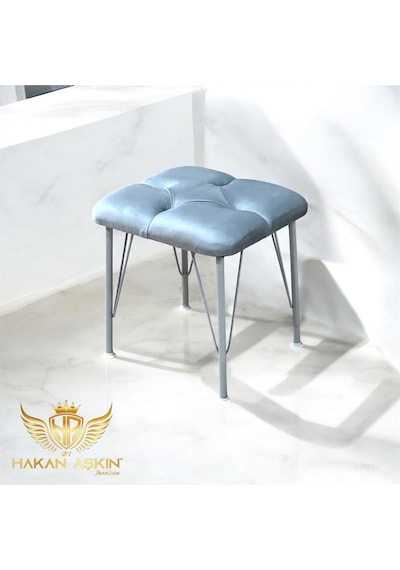 By Hakan Aşkın Açık Gri Metal Ayaklı Açık Gri Novolux Puf Açık Gri 40x45 Cm Gri Açık