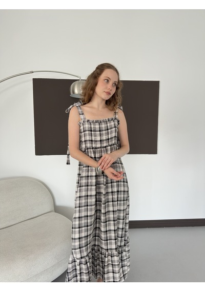 Verymoda Kadın Ekose Desenli Askı Bağlama Detaylı Maxi Elbise Siyah