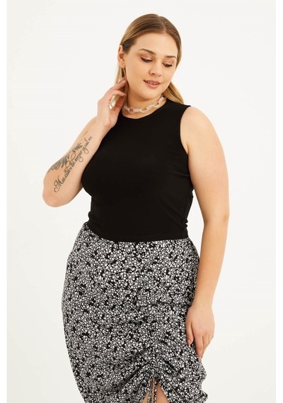 Myline Kolsuz Crop Top (536942049)