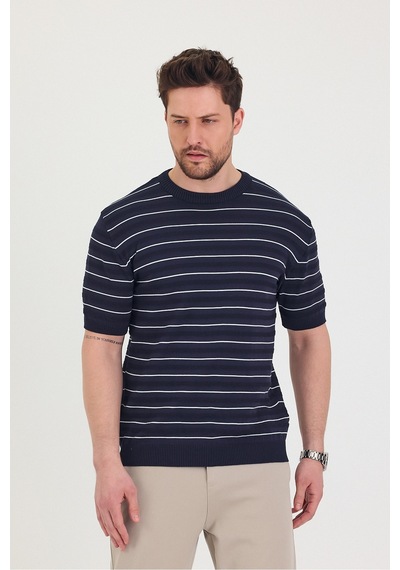 Tarz Cool Erkek Bisiklet Yaka Çizgi Detaylı Kısa Kollu Ince Triko T-shirt Lacivert