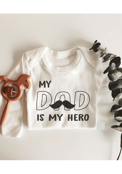 İmaj Tuğbababy My Dad Is My Hero Uzun Kol Çıtçıtlı Organik Bebek Body Beyaz