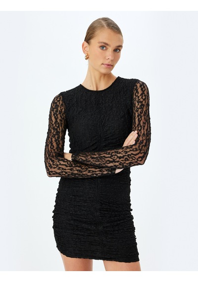 Koton Uzun Kollu Yuvarlak Yaka Slim Fit Drapeli Dantel Mini Elbise Siyah 5wak80223ek Siyah Koton Uzun Kollu Yuvarlak Yaka Slim Fit Drapeli Dantel Mini Elbise Siyah 5wak80223ek Siyah