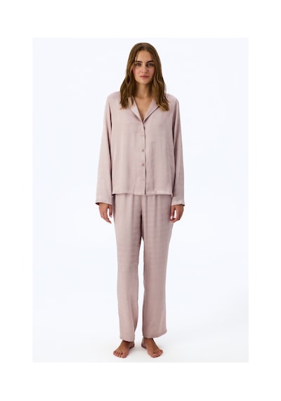 Penti Pastel Pembe Romantik Saten Slogan Desenli Uzun Kollu Gömlek Pantolon Pijama Takımı Penti Pastel Pembe Romantik Saten Slogan Desenli Uzun Kollu Gömlek Pantolon Pijama Takımı