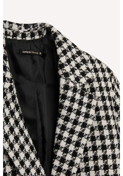 DeFacto Oversize Geniş Kalıp Ceket Yaka Düğmeli Tweed Desenli Blazer Ceket V2814AZ24AUBK81 Siyah DeFacto Oversize Geniş Kalıp Ceket Yaka Düğmeli Tweed Desenli Blazer Ceket V2814AZ24AUBK81 Siyah