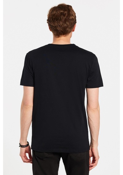 Tudors Erkek Slim Fit Dar Kesim %100 Pamuk Yumuşak Dokulu Baskılı Siyah Bisiklet Yaka Tişört-33165 Siyah Tudors Erkek Slim Fit Dar Kesim %100 Pamuk Yumuşak Dokulu Baskılı Siyah Bisiklet Yaka Tişört-33165 Siyah