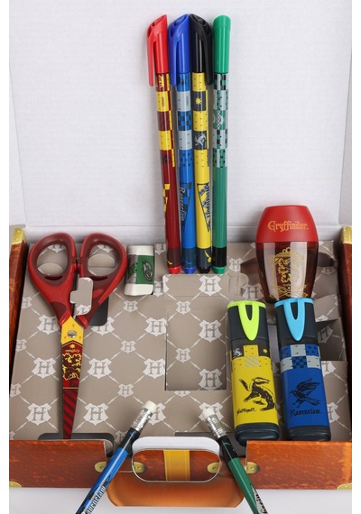 Maped X Dekomus Lisanslı Harry Potter Magic School Collection Özel Kutulu 16 Parça Premium Kırtasiye Seti Altın