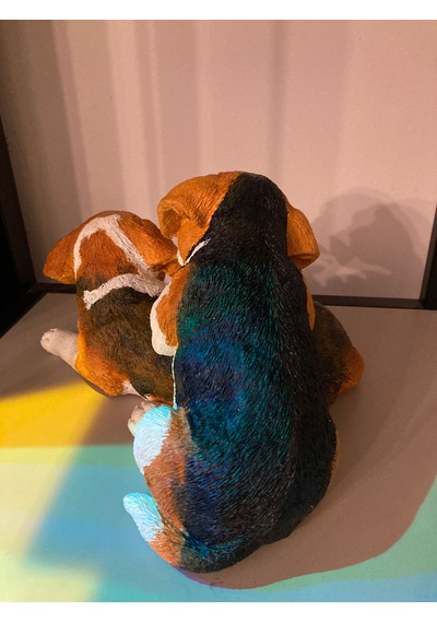 El Boyaması Sevimli Dekoratif İkili Köpek Figürü