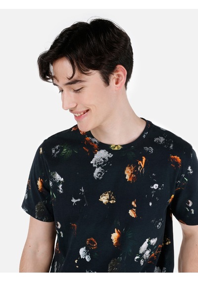 Colin's Colins Regular Fit Yuvarlak Yaka Örme Baskılı Erkek Siyah Kısa Kol Tişört Cl1068793 Q1.v1 Blk Siyah