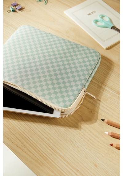 Ocean Home Textile Su İtici Leke Tutmaz Mint Dama Desen Tablet Taşıma Çantası / Kılıfı 27 X 21 X 2 Cm Tablet Kılıfı